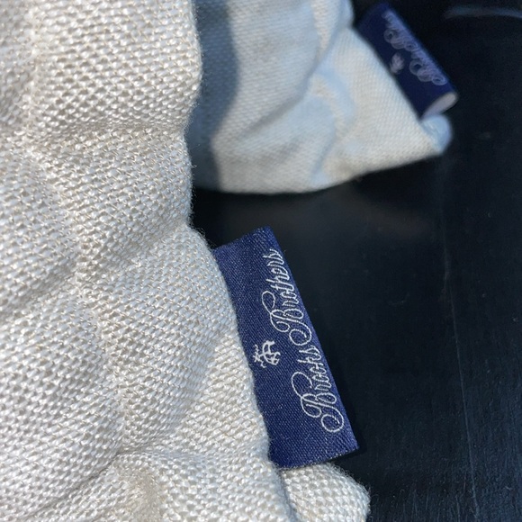 🎉HP🎉BROOKS BROTHERS Set of 2 Indoor/Outdoor Decorative Fade Resistant Pillows! - Picture 8 of 16